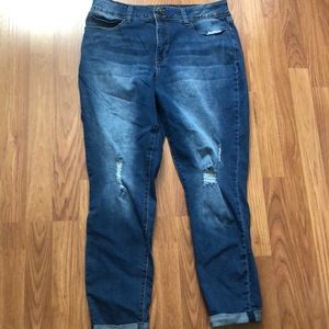 Royalty High Rise Distressed Ankle Jeans Sz 14